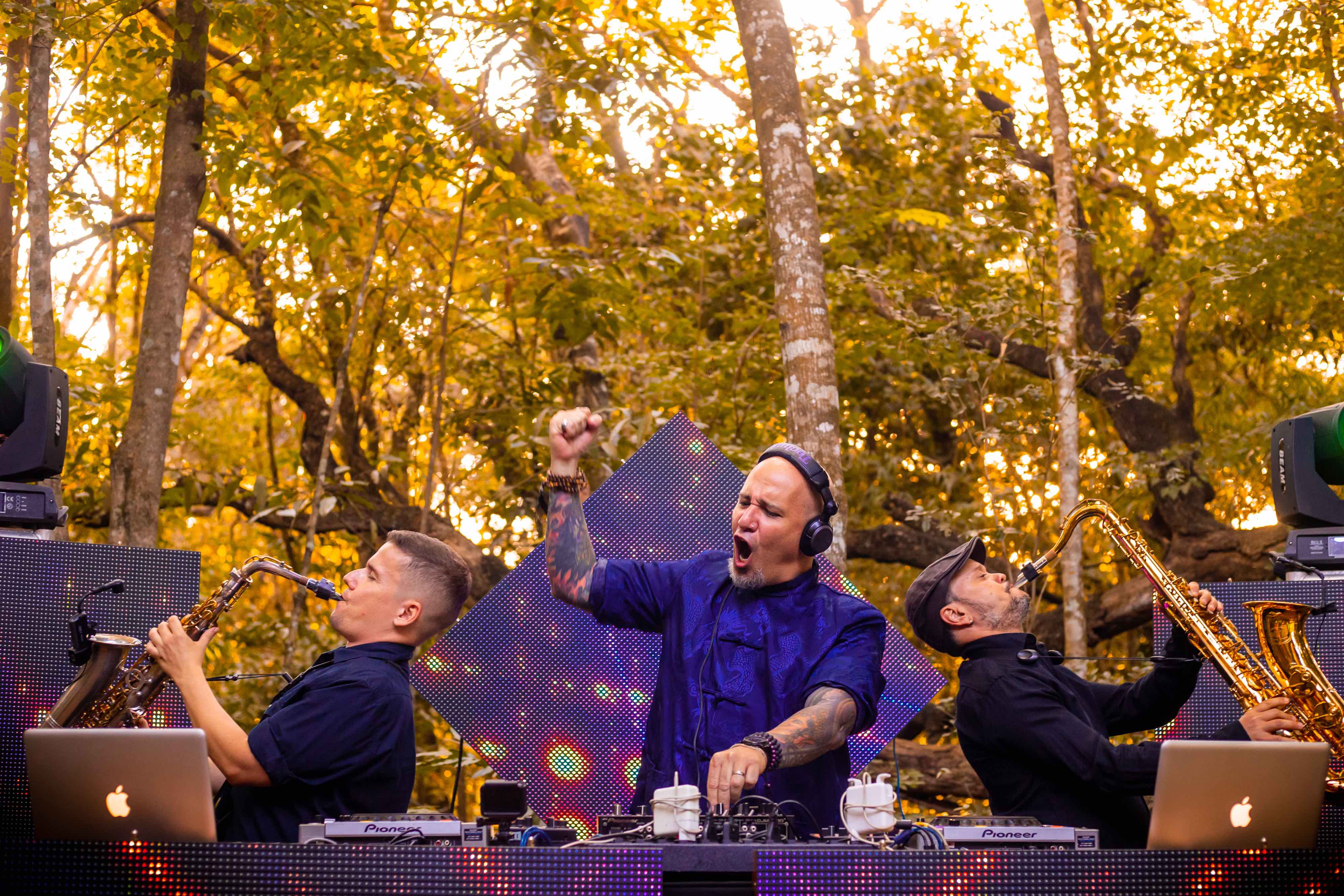 Diego DS - 2SAX - DV 1.jpg